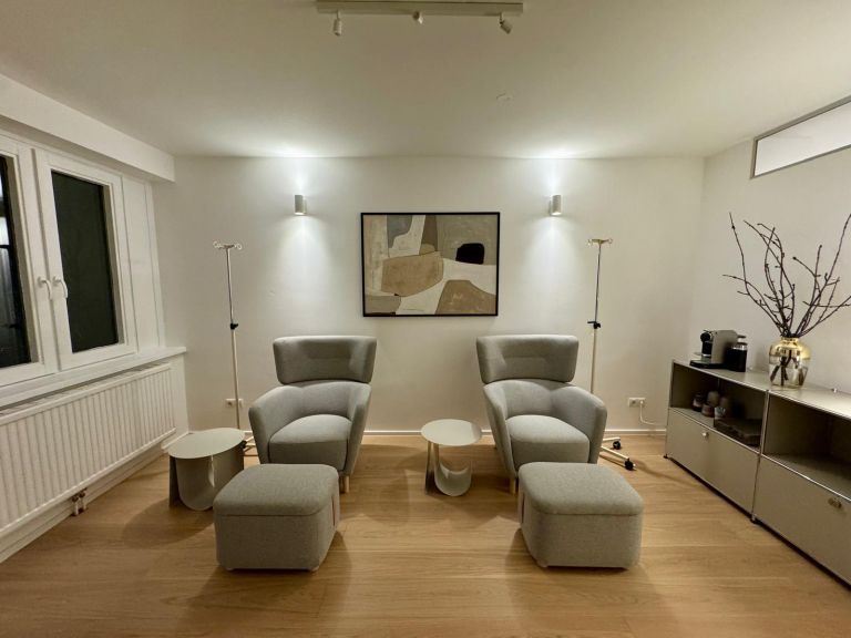 dr_annapaul_ordination4